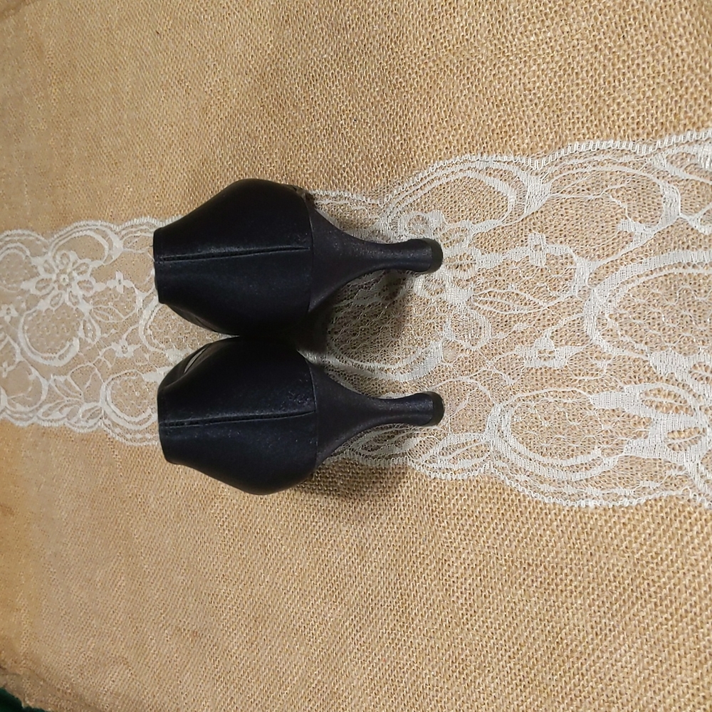 Salvatore Ferragamo Satin Stiletto Heels Women's Sz 4.5B, Navy Blue - Picture 5 of 7